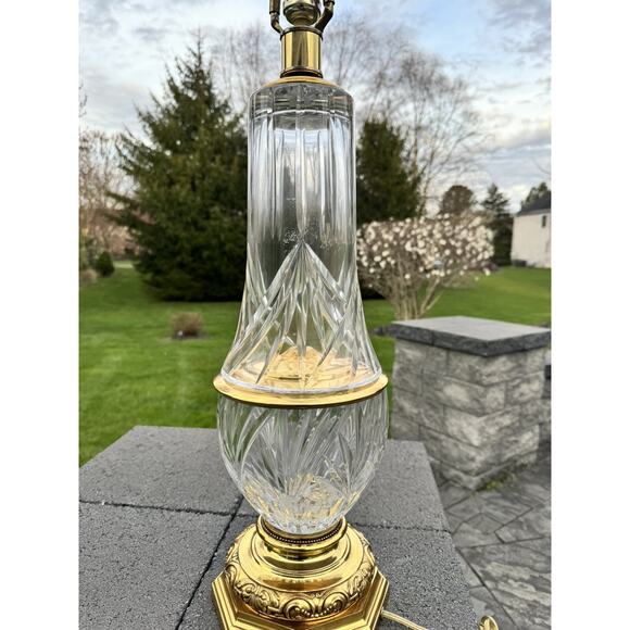 Vintage MCM Hollywood Regency Clear Cut Crystal Glass Brass Table Lamp 37” Tall - Picture 3 of 15